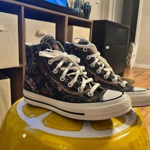 Fall florals converse